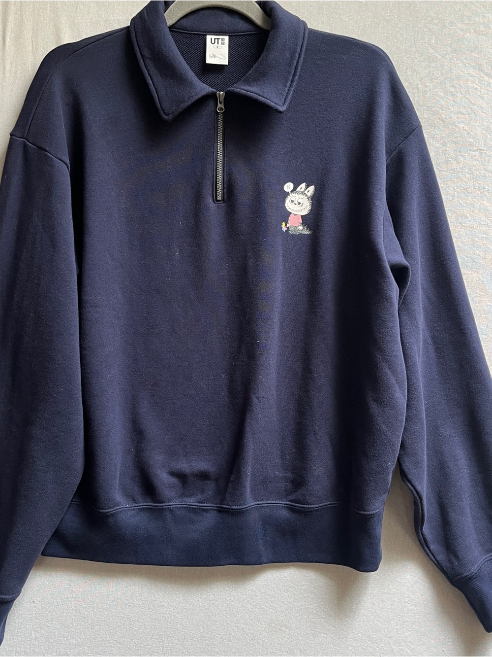 Uniqlo UT We Are The Monsters Half-Zip Sweatshirt Navy Blue Size M